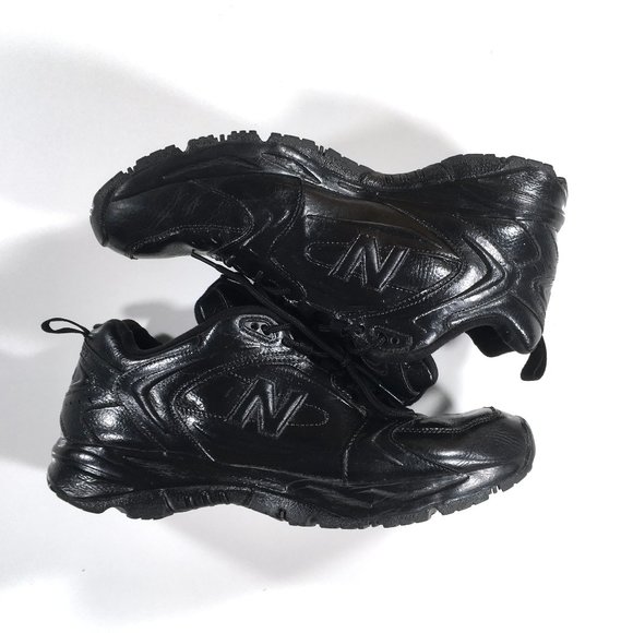 New Balance 381 Trainers Sneakers Mens Size 12D Black Leather CMX381Z main image 9